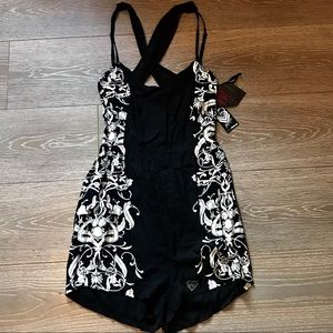 Metal Mulisha 🎀 romper! Size small! NWT